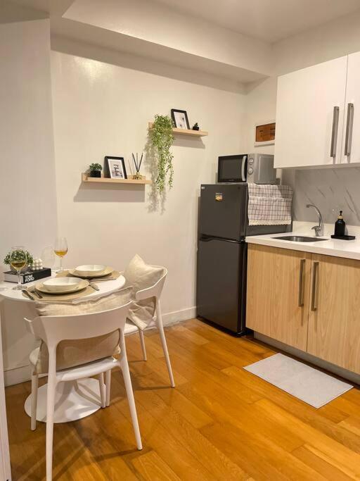 The Serene Escape Rockwell Makati City View 1Br Apartment Manila Exterior photo